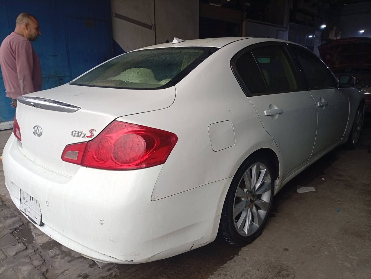 سلام عليكم 
فول فتحه 
مكفوله من صبغ 
حادثه بامريكا غرق
 مكينه وكير محوره ديفور ملكه مكفولات
تخم تاير او ويل جدد 
تريها حلوو السياره 
رقم بغداد شرط التحويل
مكانه نجف حي السلام
‏‪0770 034 4488‬‏
السعر ٦٠
