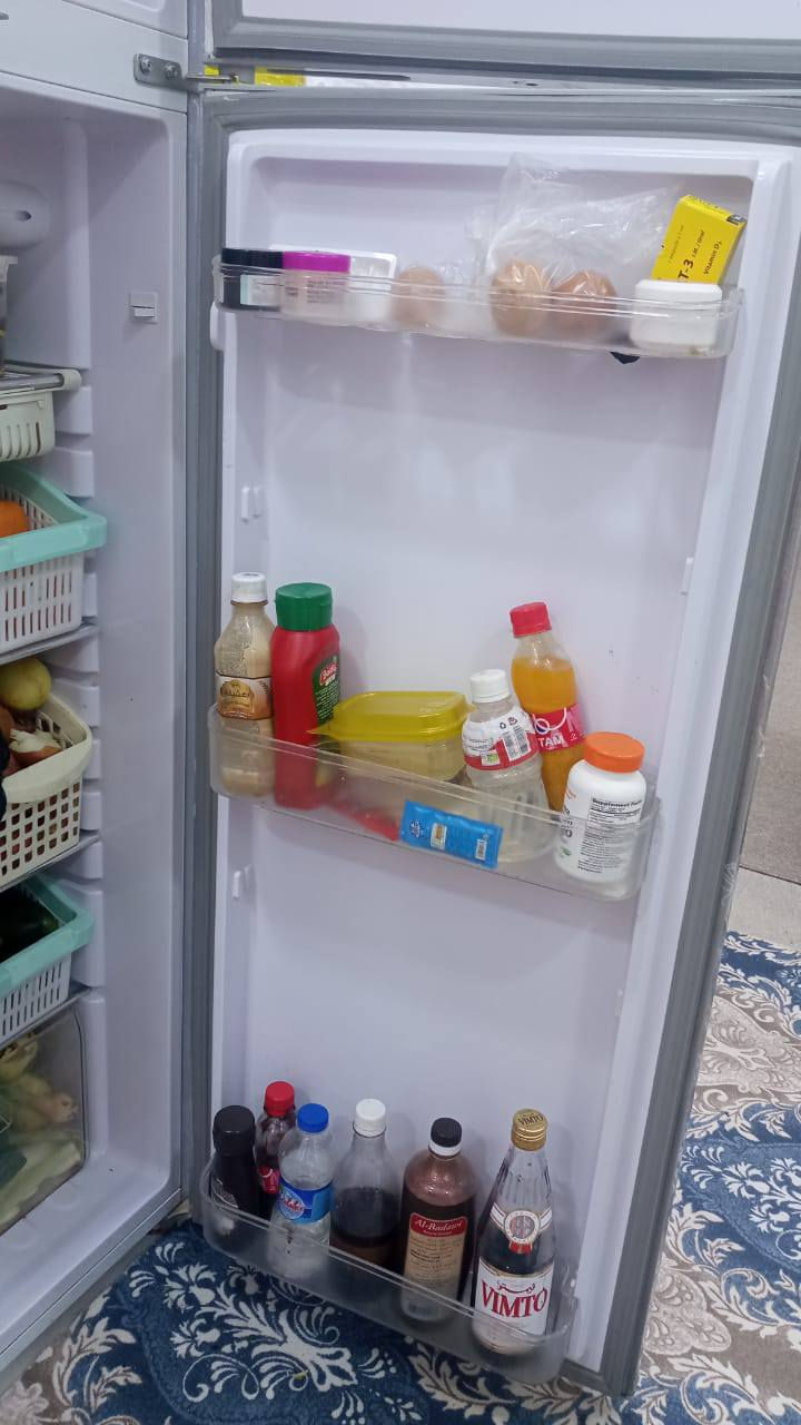 ثلاجه للبيع اخت جديده شخط مابيها وتجميدقوي ب250وبيها مجال


**إذا كنت صاحب هذا الإعلان وتريد حذفه لأي سبب، رجاءا أرسل رسالة إلى الدعم الفني**