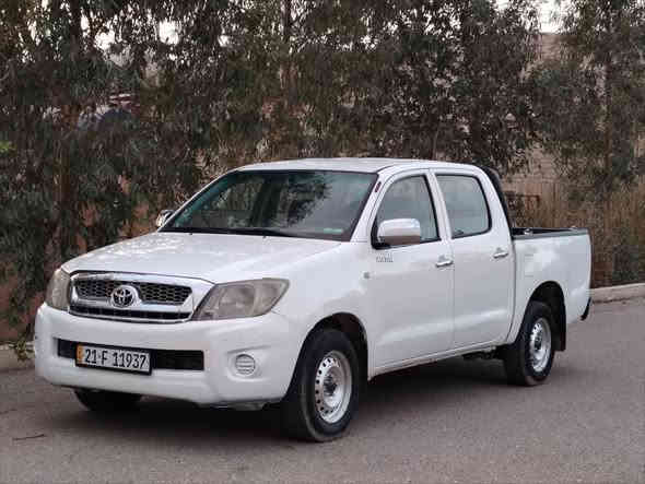 مەرزیە 2008 فەلاحی سەنەوی تازەیە
سەنەوی تامانگی شەشی 2028 تازەیە
گێڕومەکینەو تەبرید بەشەرت
پێنج پارچەو سەقفی بۆیاغە بێناوگرتن
پشت و پێشی لێدرانی نیە
ناو داخیلی سەیارەکە زۆرجوانە ماڵی دۆستە
شانسی بەشەرت هیچی پێوەنیە
***********ڤایبەر وەتس ئەپ
***********لەشاری کۆیەم 
123وەرەقەو مەجالێکی کەم كويسينجاك
