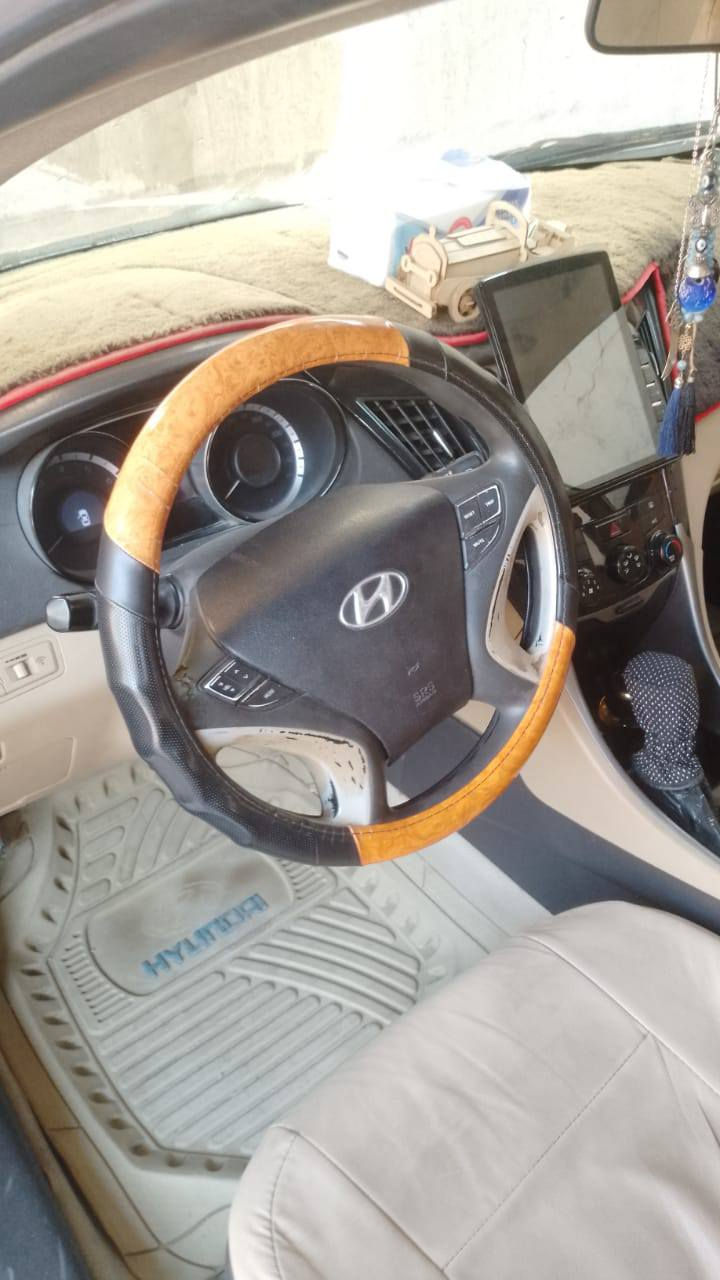 سلام عليكم سوناتا 2013 خليجي مكينه دوش 2400
بدي ما مكفول بيه ظربه بلباب الخلف ما مصلحهه
العنوان القبله حي الجامعه سعر 100 
*********** متواجد اتصال وتساب
