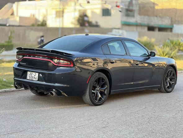 السلام عليكم جارجر موديل 2019 كلين كفاله عامه من الصبغ معروضه 208 وبيه مجال بسيط بلخير على ياخذه رقم اربيل دولي تحويل مباشر سنويه هزه كله جديد مكينه 6 سلندر 3600 مكفوله غير مفتوحه كير كذالك غير مفتوح سياره ماشيه 80 حقيقي  سياره لون ازرق تبريد ثلج صدر امامي خلفي جديد تخم تاير جديد  سياره جاهزه كل نقص مابيه (( سياره تو ويل )) مواصفات سياره بصمة تشغيل + تشغيل عن بعد شاشه كبيره كراسي كهرباء بعد بيه هواي مواصفات ((( سياره داخله كلين كفاله عامه من الصبغ والضربه وتبديل والفتح كفاله من الغرق حتى دعاميات بدون صبغ شرط سونار صور مرفوقه ويه المنشور  )))) مكان سياره بغداد  الاستفسار *********** خاص مغلق 🔏
