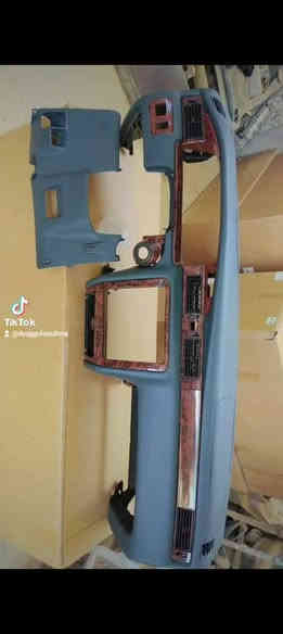 سلام عليكم كماليات وبيع وتحوير   مري اشاره وترحيب للملكه وراس ثورفلات و زرع حاجب لكزز ولد مخفي ازرق للمازدات  وتقسيم مرايه جهة اليمين من الماطور بدون برغي ولرايه ميه  بلميه للماجسته وشاهينه ولملكه وتحويرانواع الشبابيك للملكه وراس الثور فلات والبطه وبيع وتركيب بدالة اللايتات وماسحات يسره بلادي للملكه وراس ثور وبيع وتركيب الحايه ودوس وسبايدرات وبيع وتركيب الاريلات الأمامي والخلفي وبيع وتركيب جميع العلامات الضوئيه بيد ابوحيدر النجفي ***********بداية صناعي النجف مقابل مجمع محمدشبع يوجدتوصيل جميع المحافظات وبخدمة الطيبين
