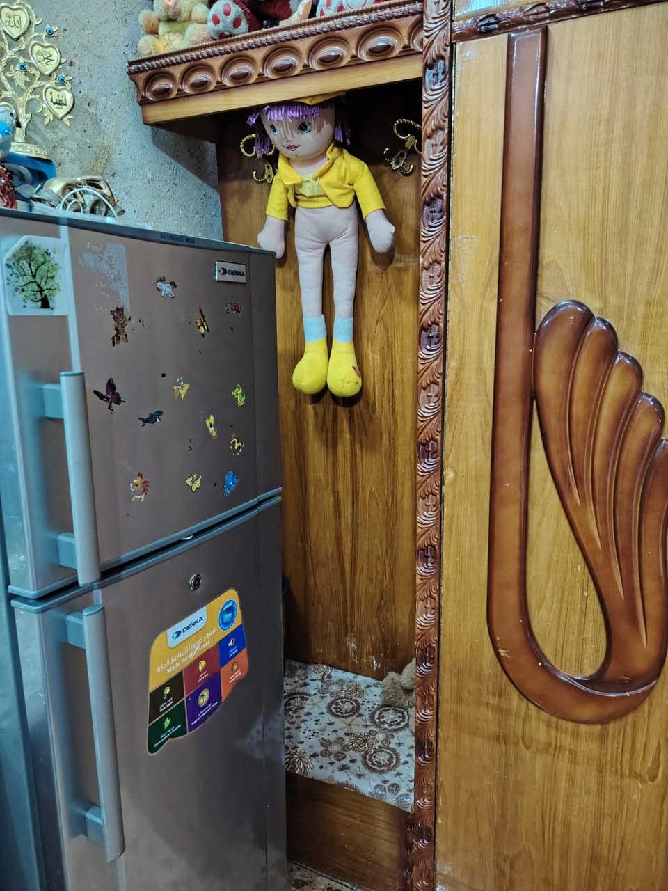 غرفه البيع 500بل بصره معقل
***********
