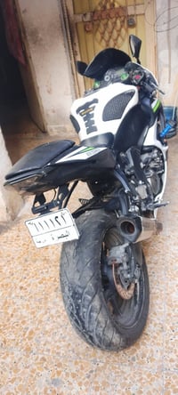 كاوسكي 2012 • 636cc • بصرة