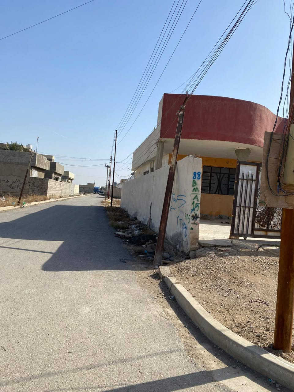 دار البيع في مطقت الحروب في فلكت سلمان *********** ***********
