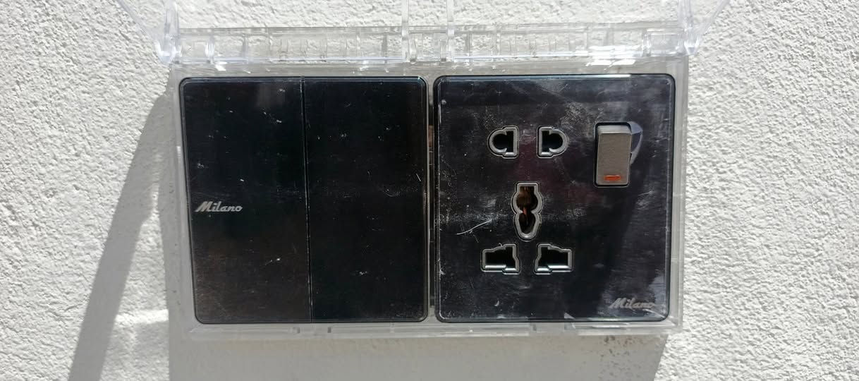 العمل داخل الديوانيه 
سيف الكهربائي
￼ لكافة الأعمال الكهربائية سيمنز- بوري- صيانة ترميم
للاستفسار:***********
