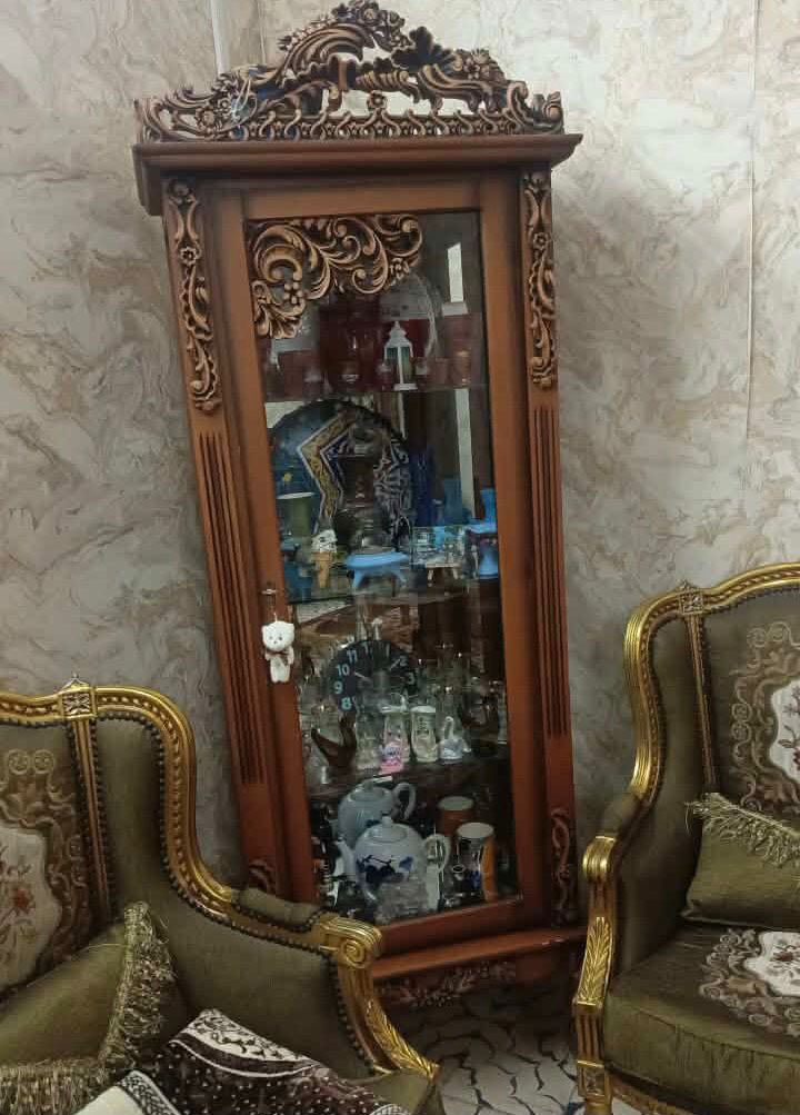 #بيع_سريع📌👇🏻
تخم عراقي تسكام موديل تركي (١٠) مقاعد.
فاترينه + ٥ طبلات صاج مثل الصور نظيفات💯
العنوان #بغداد_المنصور📍للمزيد مراسلتي✅👍


**إذا كنت صاحب هذا الإعلان وتريد حذفه لأي سبب، رجاءا أرسل رسالة إلى الدعم الفني**