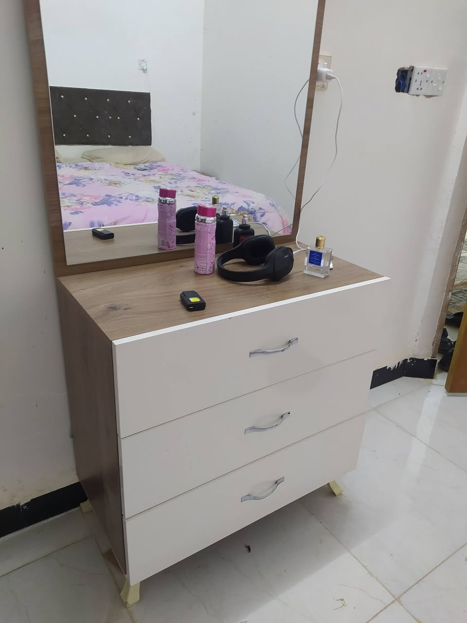 سلام عليكم غرفه 5 قطع الجربيه انجاره مستخدمه شهر سعره 300 وبيهه مجال وياهه الدوشك


**إذا كنت صاحب هذا الإعلان وتريد حذفه لأي سبب، رجاءا أرسل رسالة إلى الدعم الفني**