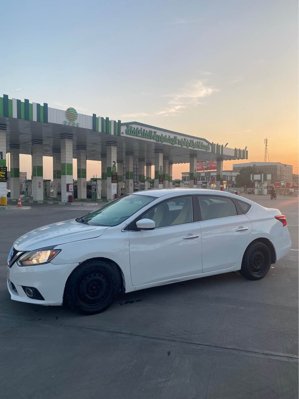 2018 سنترا Sv · Sedan · المسافة المقطوعة: 119000 ميل

سلام عليكم
نيسان سنترا وارد امريكي 2018 بصره حره تحويل ثاني يوم 
مكينه 1800 مكفوله كير مكفول
سياره جاهزه بس نقصها تبريد ما مسوي
مواصفات سبورت مانع انزلاغ ايكو 
تقرير غرق دخلت للعراق مكفوله من ضربه صور تقرير مرفقه بالمنشور لكن بالعراق صار بيه حادث ونصبغت صبغ عام 
السعر 83 وبيه مجال قليل 
مكاني بصره تنومه شارع اللواء 
هاتف *********** البصرة, العراق
