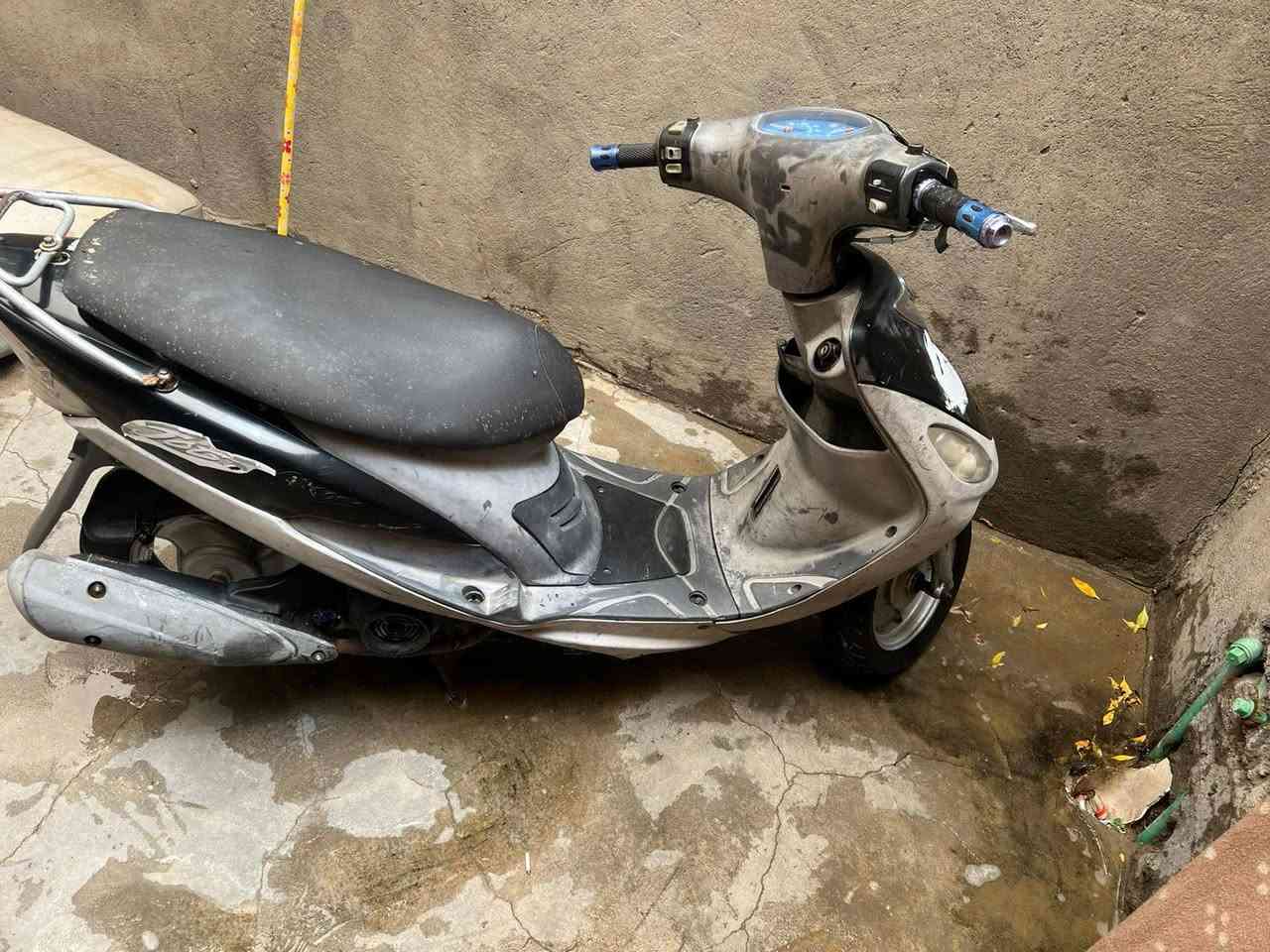 السلام عليكم مراوس فقط مامفتوحه بلاديه كفرات بلاديه سلف هندر لايت مكينه تخبل ناعمه


**إذا كنت صاحب هذا الإعلان وتريد حذفه لأي سبب، رجاءا أرسل رسالة إلى الدعم الفني**