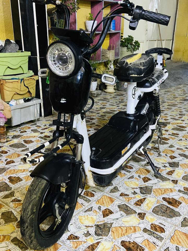 سلام عليكم دراجه شحن حجم 14 نقص بطريات رايده100 قفل متروك هذه رقم يتصال مامتواجد على فيس ‭0770 358 0760‬
