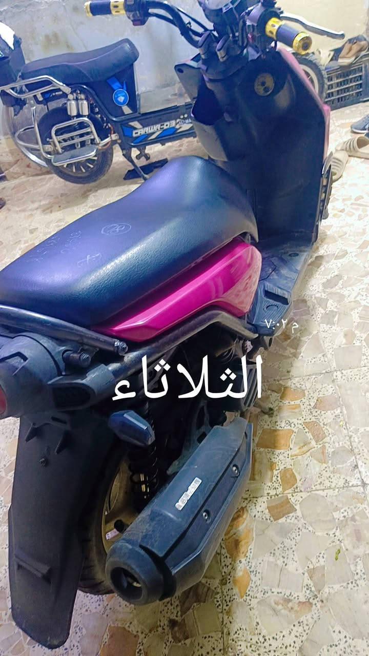 سكنس جبلي كفاله عامه
كلشي شغال بيه 
صار شهرين من نزلته 
سعر ١٢٠٠ 
كلج رياضي بيه بلادي 
شلعه ومعدل 
***********
