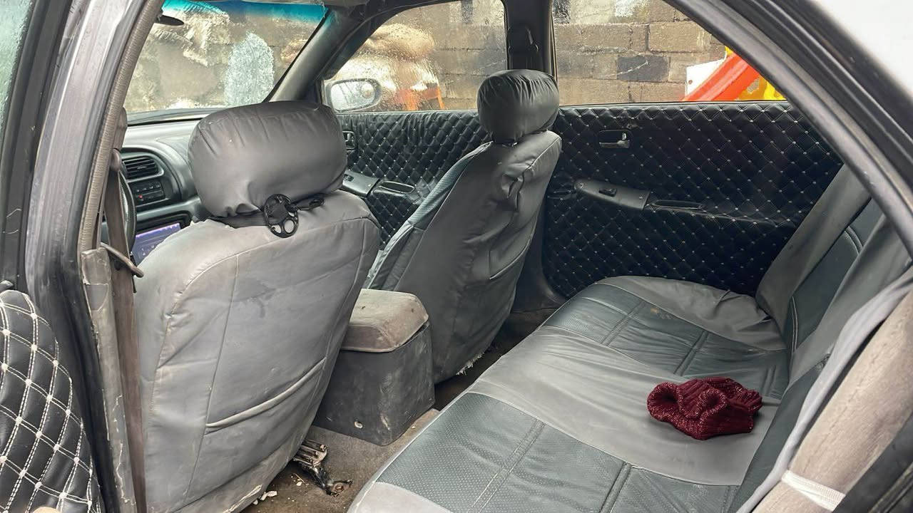 مازدە مۆدێل ٢٠٠٠ مواسفات امریکی
سەیارەکە تەنها عام کراوەتەوە بۆ جوانی 
جەمپەکی پێشی هەیە 
بڕاوە و وەڕگەڕاو بەشەرت
سەیارەکە گێر و مەکینە و کارەبایات بەشەرت 
بەناوکردن و تەحویل بەشەرت
سەنەوی ٢٠٢٣ بەسەرچووە 
غەڕامە جەندی لەسەربوو دوای معامەلە دەگەڕێندرێتەوە
شوێنی سەیارە مەسیف  
نرخی ٣٨$ وەرەقە و معامەلە
***********
*********** أربيل, العراق
