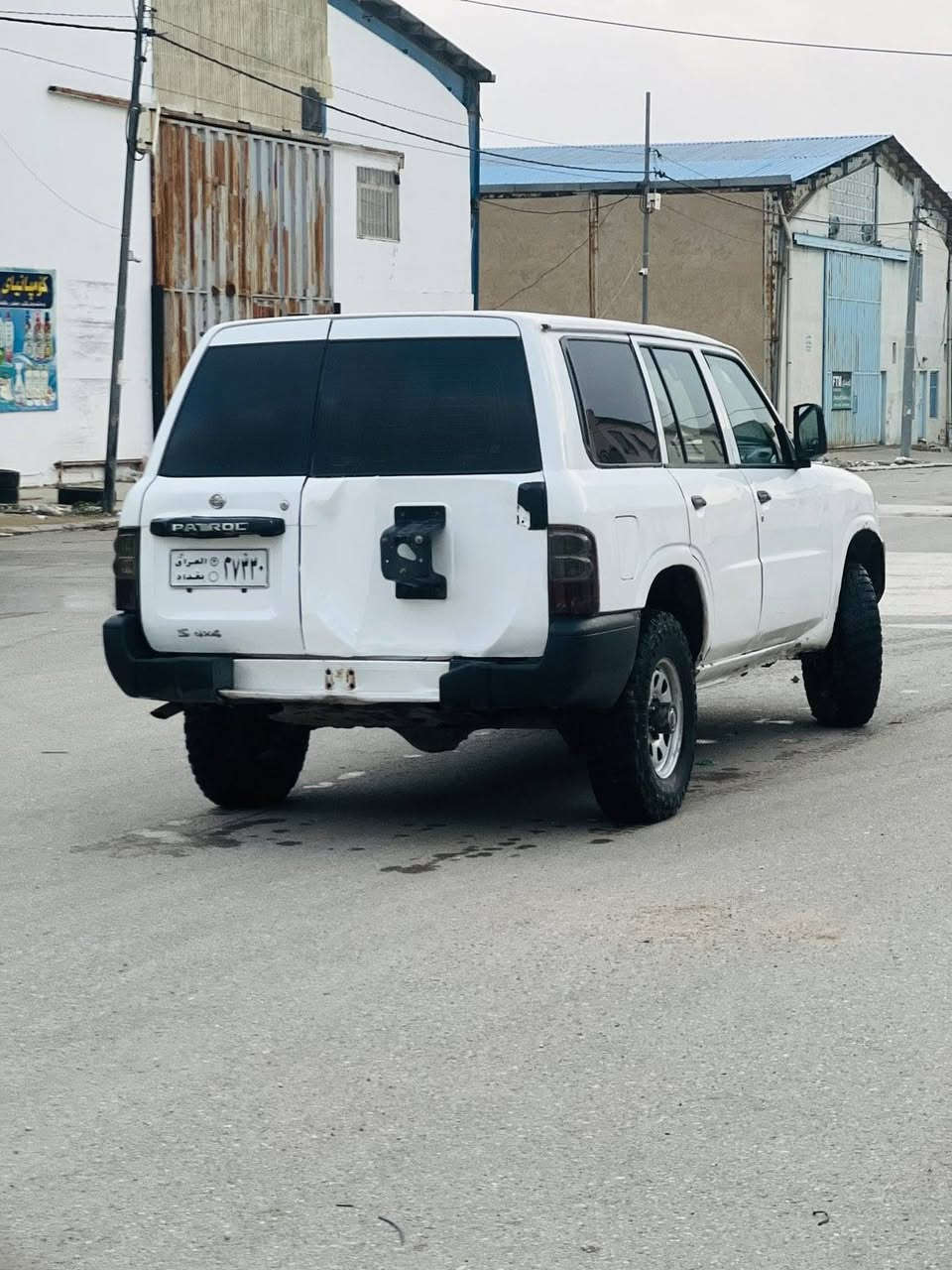 ماشاءللە لەماڵی هەموو لایەک کەڵە سپی بۆ فرۆشتن نیسان پاتڕۆڵ مۆدێل 2001 غازو بەنزین ئارم پلاستیک سلێمانی 250 غەرامەی تیانیە گێڕو مەکینەو ئەکسل و دەبڵ ئەکسل بەشەرت تەبرید ساردو گەرم لەگەڵ سوچ تەقەو ڕەقەی بەشەرت چرکەی تیانیە ماشاءللە چوار تایەی تازەی لەژێرە دەعموو لێدرانی نیە سەقفوو شان بەشەرت حیزام بۆیاخە لەسەر ساقی بەطانەی لای سایەقی تەقیە وەک بیلاد چاک کراوە 250 مەسرفی تیانیە هەمووگیانی بەشەرت سعری 65 وەرەقەو کەمێک مەعمەلە شوێن سلێمانی موشتەری نیت بێزارم مەکە لەگەڵ ڕێزم ***********
