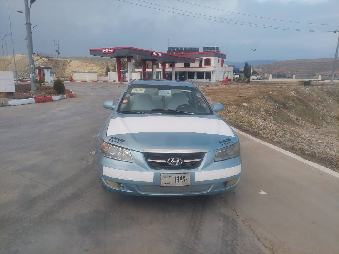 سۆناتا مۆدیل 2008 گێڕ تۆماتیک***********
گێڕو مە کینە بە شە رت  سڵایت 
چوار تایە ی نوێ تابڵی سە یارەکی مە زبوتە کارە بای مە زبوت
سە نە ویە کی لە گە ڵە  دە یفرۆشم کێشە ی مە دە نی بە شە رت وەرگەڕاو بڕانە وە بە شە رتتازە کورە کراوە 
شوێن سە رو چاوە ڕانیە *********** رانية, السليمانية
