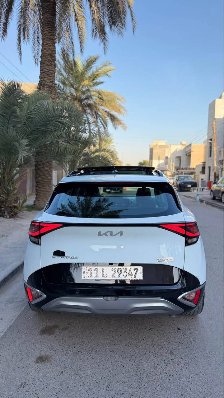 سلام عليكم اخوان كيا سبورتج للبيع موديل 2024
وكالة الدولية خليجي كفالة عامة ماعدا بارد جداً بسيط بلبنيد
فول لفول بانوراما شاشة ديجتل كشنات تدفئة ستيرن تدفئة 
قطعتين تبريد قيادة ذاتية فول 
ب اسمي تحويل مباشر 
سعرها 235 $ عنوان بغداد السيدية 
للاتصال / *********** بغداد, العراق

