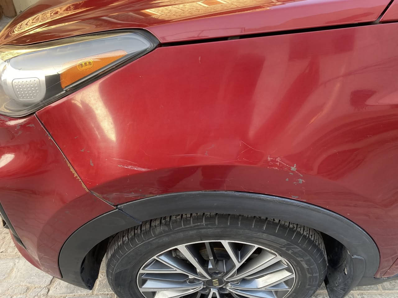 كيا سبورتج 2020 وارد امريكي
فول مواصفات مكينه كير كفاله 

السعر 175 $

محرك 2400

حداده جديده

تبريد ثلج

رقم بصره باسمي

سنويه 2026

ضربتهة جاملق جهة السايق بدون بدون دواخل

سياره جاهزه من كلشي مال بيت

اخوان انا مكلف بالنشر باقي التفاصيل يم صاحب السياره

 رقم صاحب السياره ***********
