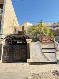 للبيع فارغ حاليا✅ الموقع📍 حي القاهرة-المربع المقابل للرعاية الأجتماعية...