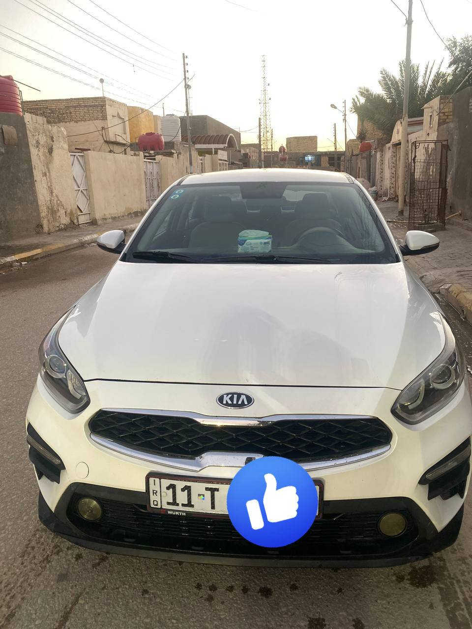 السلام عليكم رمضان كريم
سيراتو ١٩رقم بغداد بأسمي عداد  ٩٨ محرك ١٦٠٠
سونار مرفق بالمنشور جاهزه من كلشي تبريد خير من الله حداديه كير ومحرك مكفولات العنوان الخضر السعر ١٣٥ 
الاتصال  ***********
