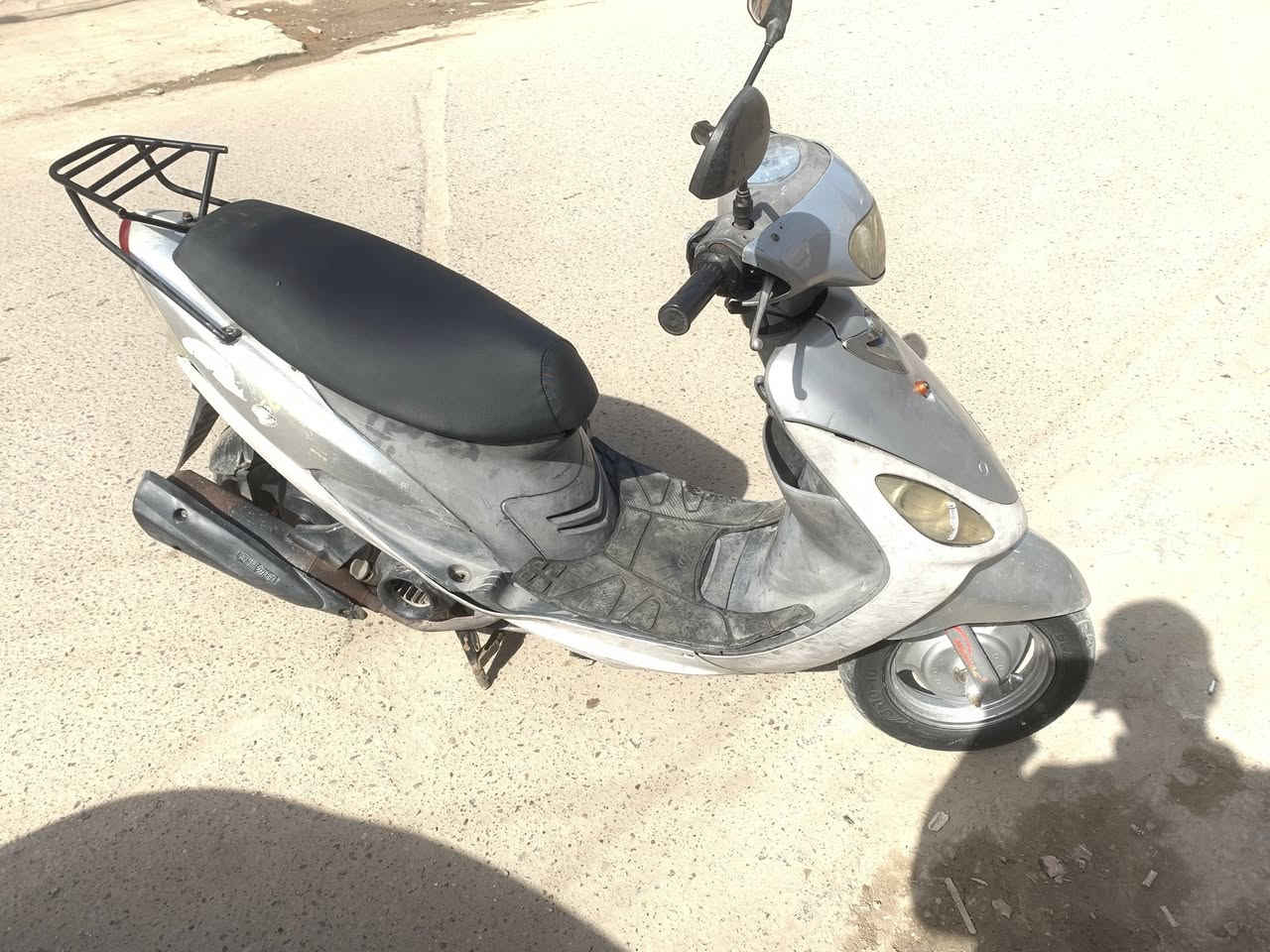 دراجه ماكس منغولي للبيع الدراجه كامله سلف هندر كهربائيات شغاله اوراق موجوده عندي  
السعر 500 بغداد. بلديات

‭0770 586 7649‬
