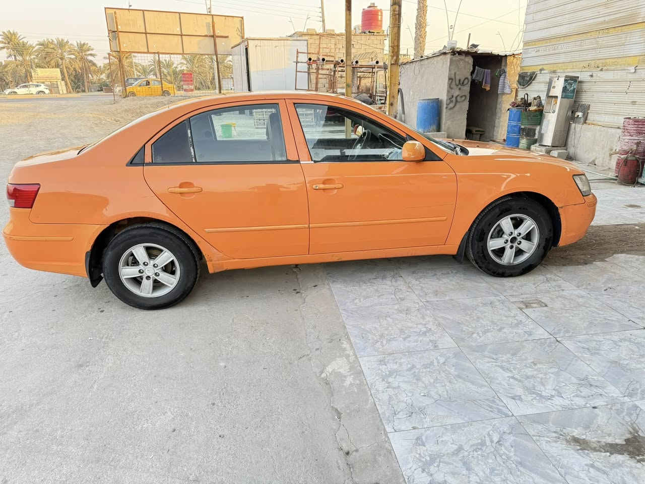 السلام عليكم هونداي سوناتا موديل 2012 مقدسه كوريه السياره كفاله عامه ماعده داير بي خياس ومسوي محرك ستوني شاده جديد كير جديد السياره جاهزه رقم بصره مشروع وطني السعر ٨٨ العنوان البصره شط العرب ***********
