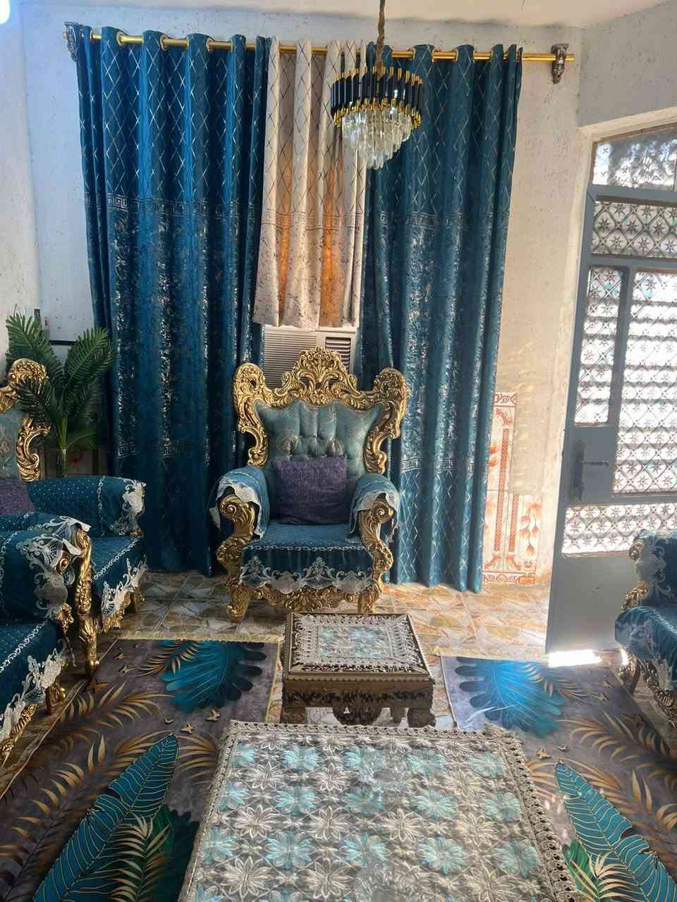 بيت للبيع (125 متر) - طابقين 🏠
المساحة: 125 متر.
البناء: طابقين، نظيف وجاهز للسكن.
ملاحظة: البيع للبيت فقط (بدون الأغراض والأثاث).
السعر: 35 مليون (وبيه مجال).
📍 العنوان: [الشعلة قرب ساحة باسم]
📞 للتواصل: [***********]
