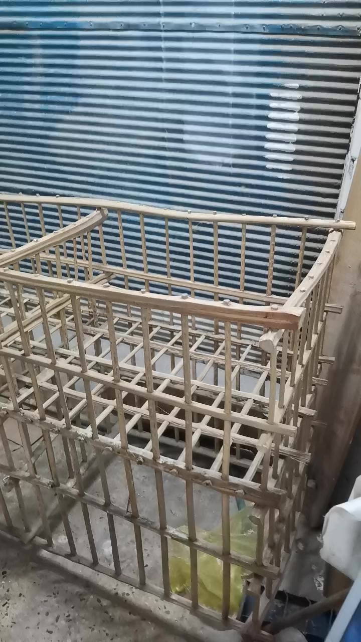 للاستفسار 
***********
بسعر مناسب ان شاء الله
مكان بغداد بالحرية
