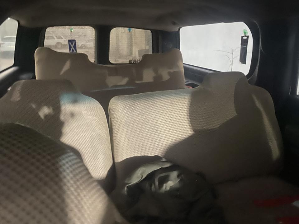 سلام عليكم الفيني فحل كير 1000 مكينة 6100
اكسن مال ألفين وسبعة ابو الفيشة مكينة وكير  

تخم تاير حدادية كهربائيات تبريد كلهة شغالة 

عل ريمونت اصولية مداور ثاني يوم مكاني البصرة 

السعر 83وبيهة مجال لطيبين*********** رقمه بصره تتحول خصوصيً او مرواس بيركن معه فرق
