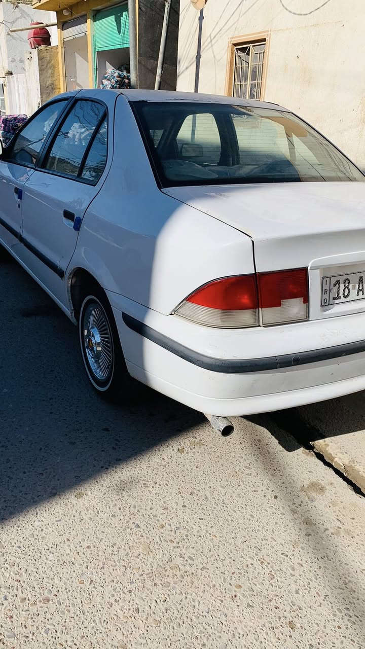 سمند موديل 11
رقم بابل جديد
سياره ماشيه 60 الف كيلو 
سونار بيه موجود 
مكان سياره طويريج
كير ومكينه سليمات 
جاهز من تخم تاير وحداديه
سعره 48 وبيه مجال بسيط 
اتصال ‭0783 172 2487‬
