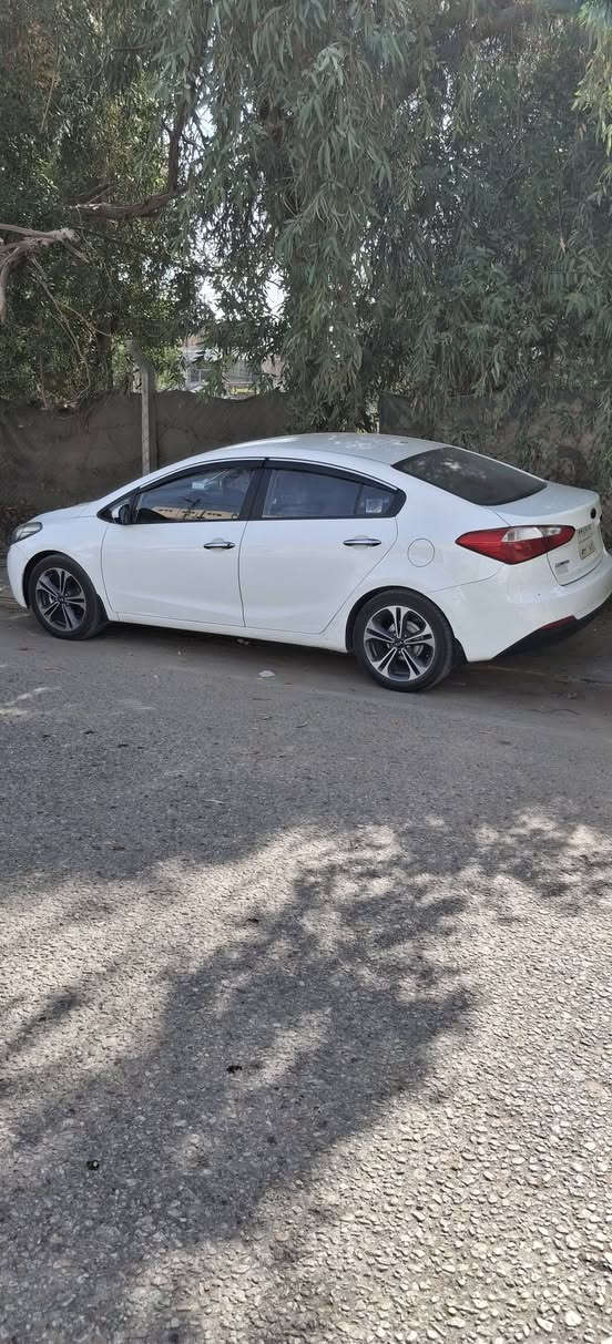 سيراتو 14 بدون صبغ ولاتبديل بيها باردين للبيع ***********
