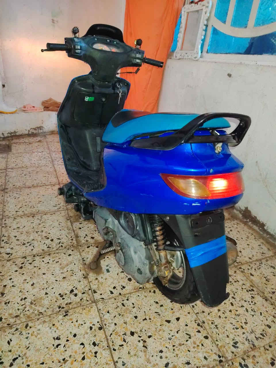 فراشه للبيع نضافه فول ما مفتوح ولا برغي

مكينه مال حاويه صالي شهر من اشتريته من وكيل

سعر 600 بيه مجال مو شراي لا يتعبني ولا اتعبه

رقمي هاذه. ***********
