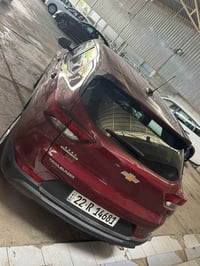 للبيع موديل 2023  يساره رقم جديد سنويه جديد و سياره ماشي 17  سياره موص...