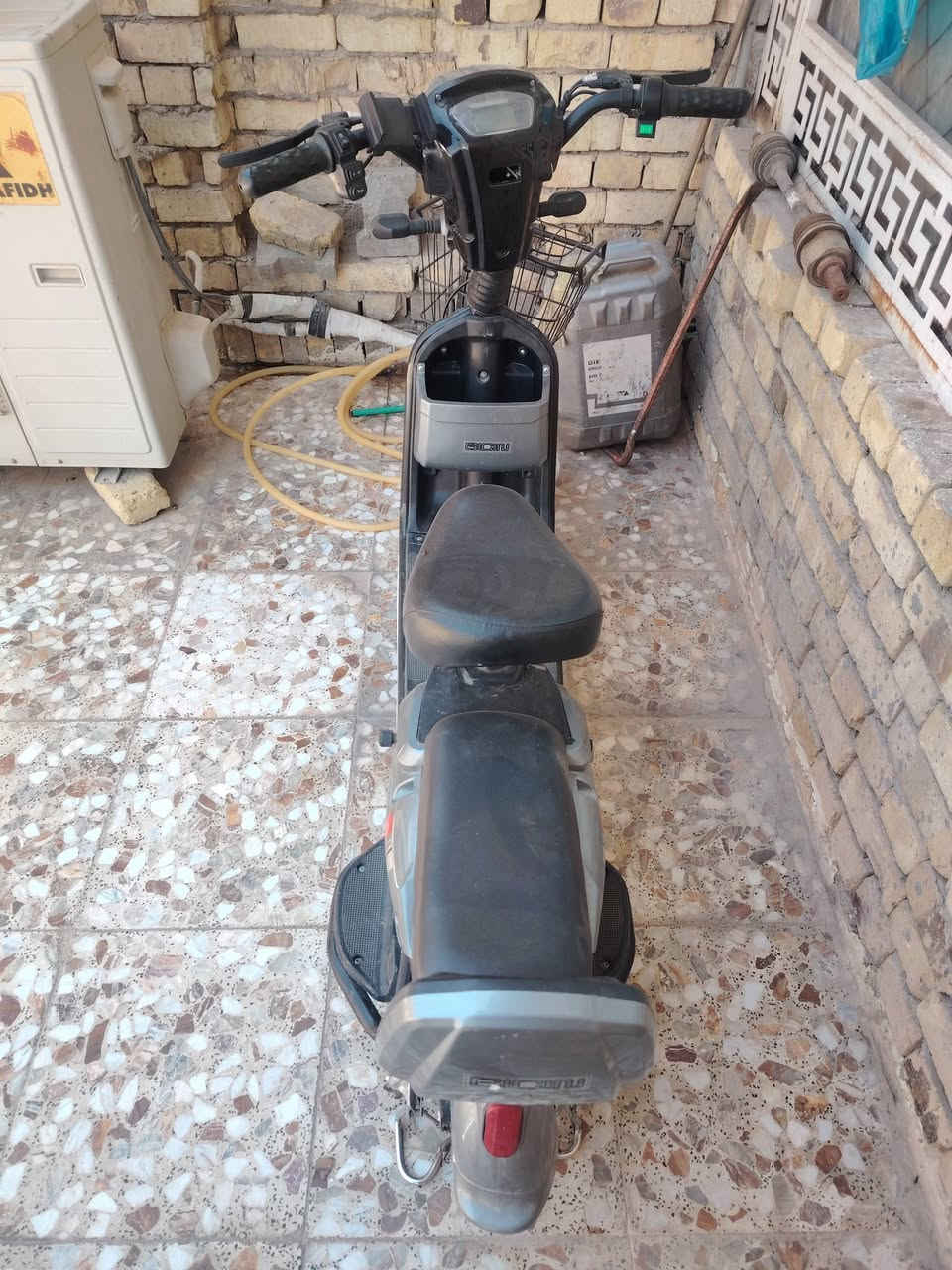 دراجه شحن جديده ونضيفه للبيع
*********** السعر 275 المكان طشاش
