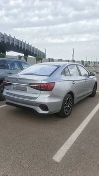 🚘 إم جي 5 بلس LUX موديل 2025 📍 بغداد للبيع MG 5 Plus فل أوبشن فئة LUX،...