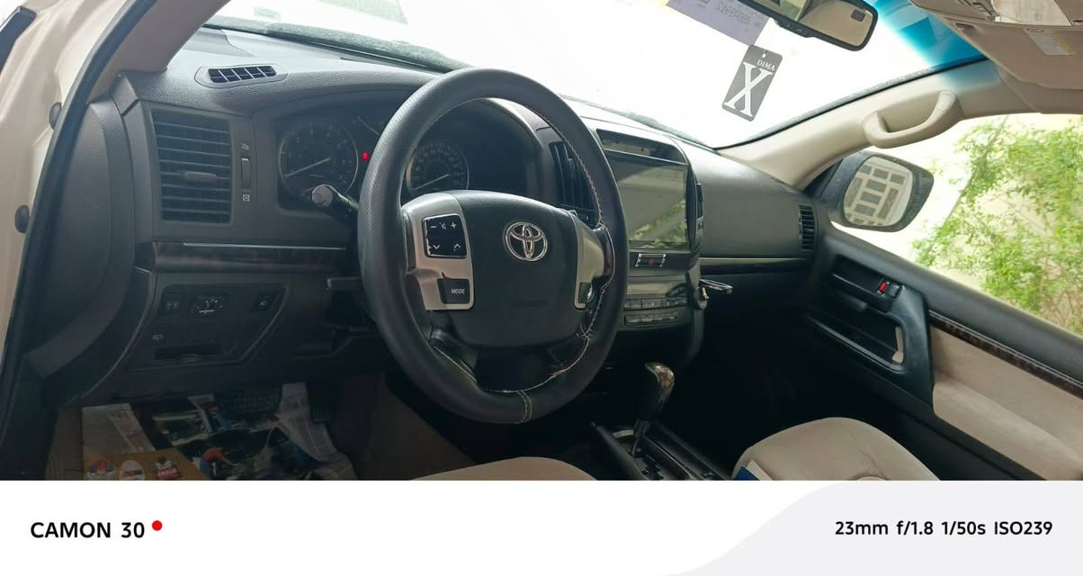 سلام عليكم لاندكروز 2010مكفوله كفاله عامه
بس دعاميات مصبوغه محرك مبدل شركه 
مكرك 6 سياره فول مواصفات GXR
مكان سياره الانبار الكرمه ‏‪***********‬‏
