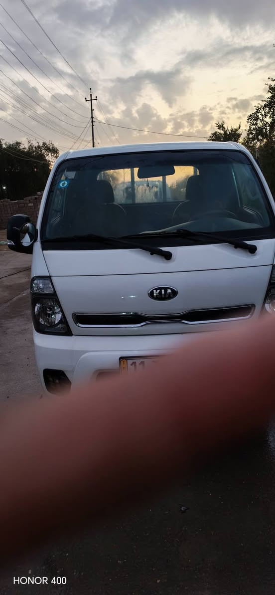 السلام عليكم
للبيع كيا بنكو مسكر ٣٠٠٠ اوتوماتيك موديل ١٨ مكفوله كفاله عامه من الكص و التبديل  رقم بغداد انكليزي سنويه جديده بسمي تحويل ثاني يوم ماشيه ١٧٤ الف و السونار مرفق بالمنشور  سياره حلوه و خير من الله السعر ١٤٠ و بيه مجال مكانه بغداد المدائن
***********
