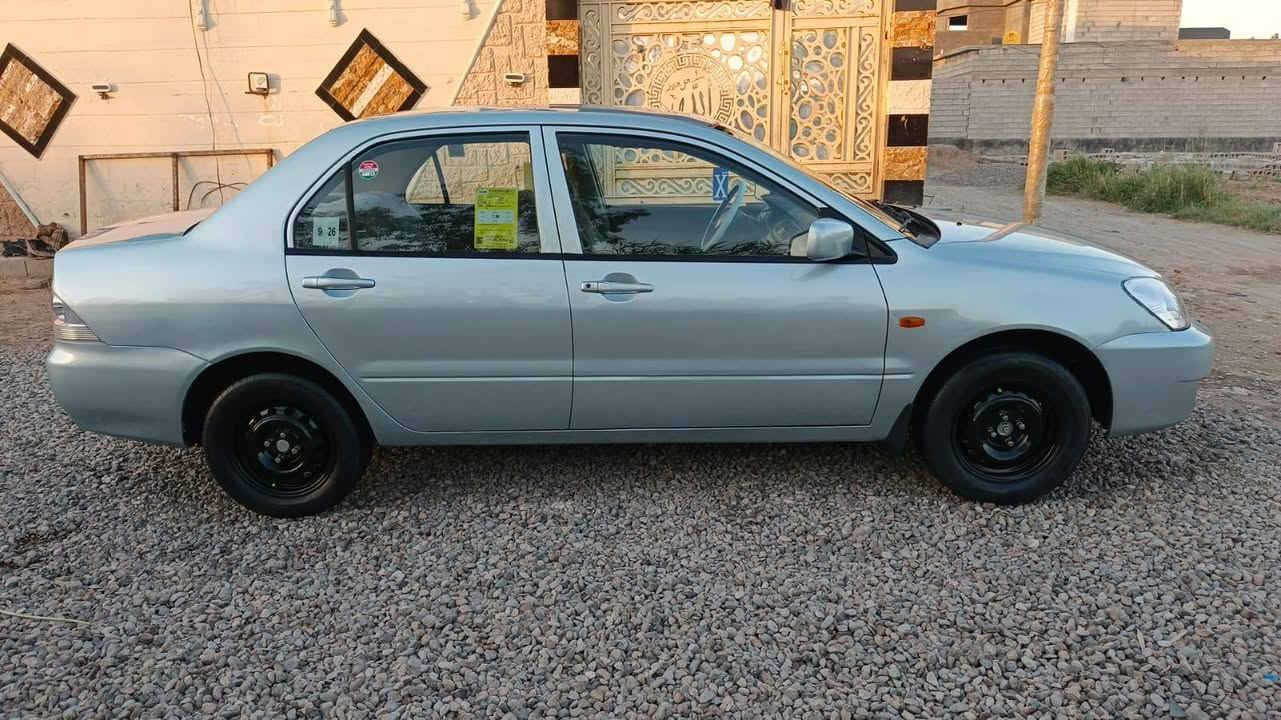 السلام عليكم
لانسر للبيع موديل 2001 محدث 10 رقم كربلاء بسمي مشروع وطني كير اتو محرك 1600مابيهه كل نقص مصبوغه السعر 55رقم الهاتف ***********
