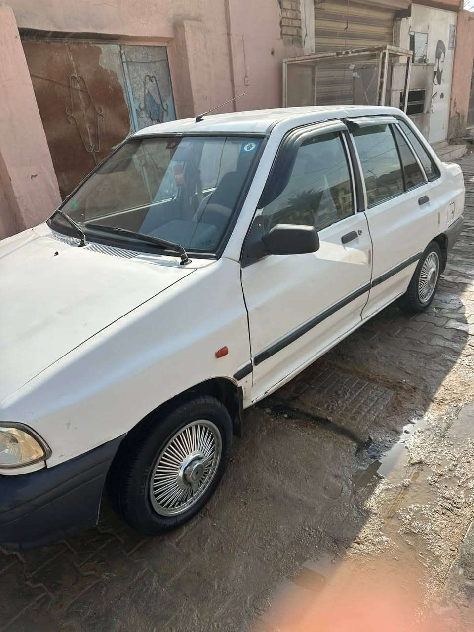 سلام عليكم سايبا موديل 2010 سياره حلوه كير مكينه جدد سياره مكفوله وكله شغال سياره بسمي سعر 27 وبيه مجال حك جيه هاذا رقمي ***********
