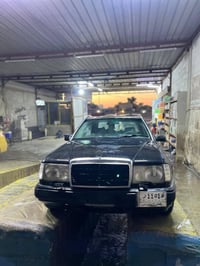 مرسيدس E300 • ١٩٨٩ • رقم بغداد مميز
