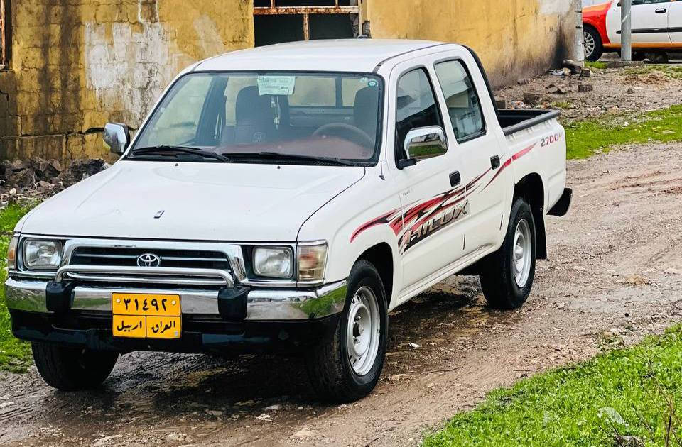 تۆیۆتا هایلۆکس 2001 مەکینە سپی 
سەنەوی تازە بەسەر چوە ناو سورە 
1 پارچەی بۆیاخە 
سەیارەکە زۆر جوان و پاکە 
گێڕ و مەکینە بەشەرت 

سعر : داوای بکە لە کۆمێنت ڕاستەوخۆ بۆت دێت 🤖 

دینار مەسرەفە تێدا نیە 
تەقە و رەقەی تێدا نیە 

بۆ زانیاری زیاتر پەیوەندی بە خاوەنی 

***********
