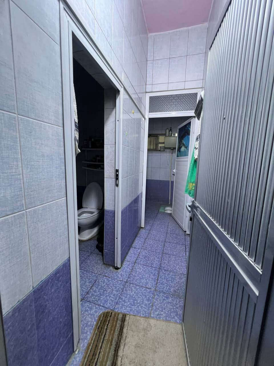 🏡 سلام عليكم
بيت للبيع

📍 الموقع: شارع 30 – قرب اليهودية.

تفاصيل البيت:

📐 مساحة البيت: 250 م².

🏠 الطابق الأول:

غرفة واحدة.

هول واستقبال.

مطبخ.

مجمع صحيات.

طارمة كبيرة .

وحديقة كبيرة .

🏠 الطابق الثاني:

غرفتان.

مجمع صحيات.

كندور.

"باقي التفاصل على الارقام التالية "⬇️

✅ البيت نظيف جداً.

✅ مرتفع عن مستوى الشارع.

✅ موقع هادئ ومميز.

📞 للاستفسار والمعاينة

يرجى تواصع على الارقام 

***********

***********
