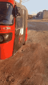 سلام عليكم عيوني تكتك رقم وسنويه موديل 16 السعر 3ملاين و 500 وبيه مجال للطيبن
***********
مقداد الموسوي
