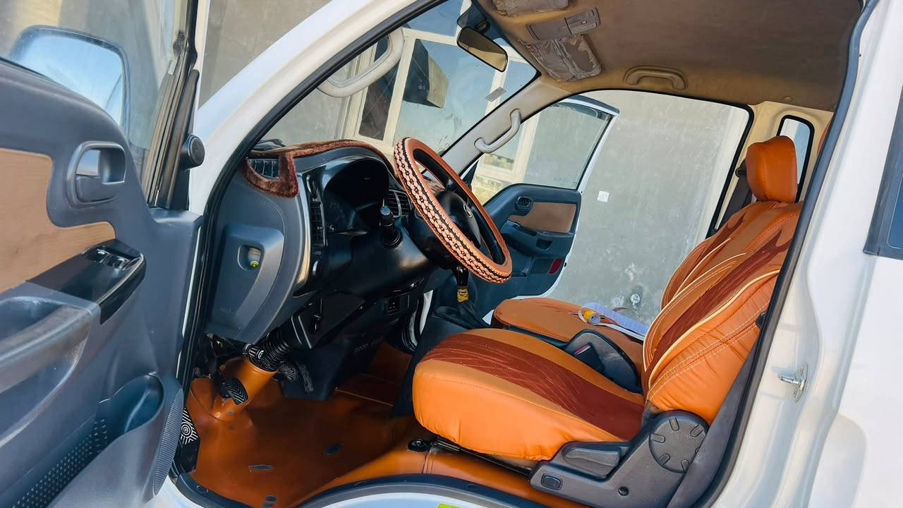 2020 شكل جديد رقم بغدادكفاله عامه من كلشي شاصي ومحرك جديد تبريد ثلج محوره تايرات 14 تخم تاير جديد سنويه وهزه ولوحات جديده تحويل مباشر السعر 157 وبيها مجال مكاني فلوجه قرب جسر الثالث 
***********//***********
