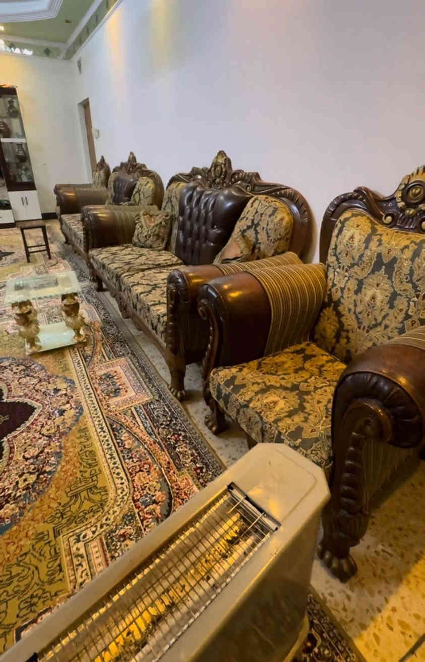 سلام عليكم 

2 تخم ملكي للبيع عدد المقاعد الصغار 8 عدد المقاعد الاكبار4 

 تخم شغل درجه اولى 🔥 العنوان ميسان القطاع🕹️

السعر 1750 وبي مجال 

للاستفسار *********** عمارة, ميسان
