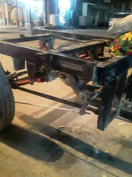 سلام عليكم ستوته للبيع موديل 13اوراق اصولي محرك وشاصي مكفولات نكره سلف سعر مليون و 100 وبيه مجال هاتف *********** مكان انصر
