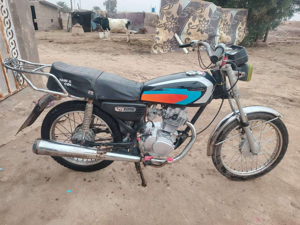 السلام علیکم دراجه للبيع كلك كلك محرك وشاصي كفاله مكفوله عشاير مكاني كحلاء مستعجل على البيع السعر مناسب اتصال على رقم *********** مكلف بل نشر
