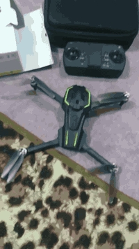 طياره ع شحن باقي تفاصيل بلمقطع سعره قفل ٥٠ مستخدمه قليل هذا رقمي الموش...