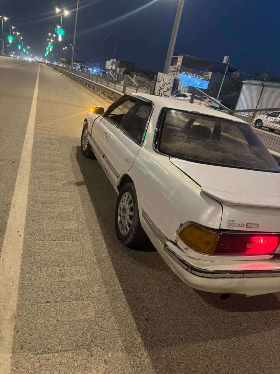 مارك
مكفوله من كصه أو نقل جثه أو راعيه نفس الشارع الي اني ساكن بي حداديه خلي انكول 50جوه الخمسين بس كير مكينه فول غرفه نضيفه كلش سعر 22  بيها مجال لشراي العنوان كربلاء ***********
