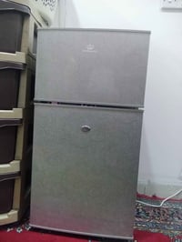 ثلاجة وفرن • شغالات بالشرط • كركوك