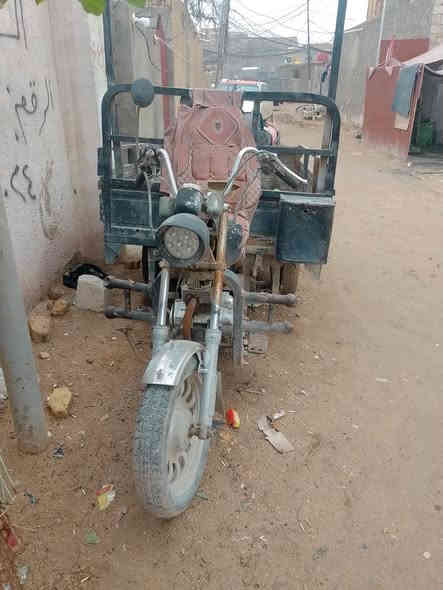 السلام عليكم دراجه امتيار 2012.اوراق اصولي مو ستنساخ اصولي دراجه مال شغل هندر واحد عايزه كهربايات لايت اشاير بكلايت ضفيره لاغير تايرات نضاف المكان كوفه حي سباطعش تموز السعر 800 وبيه مجال ***********
